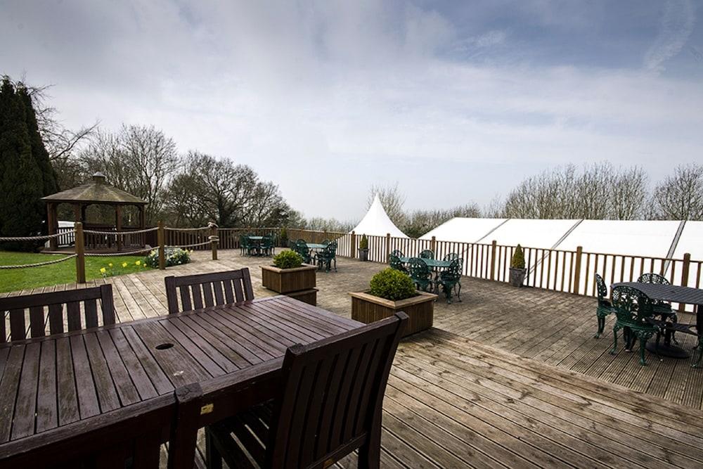 Hatton Court Hotel Gloucester Exterior foto